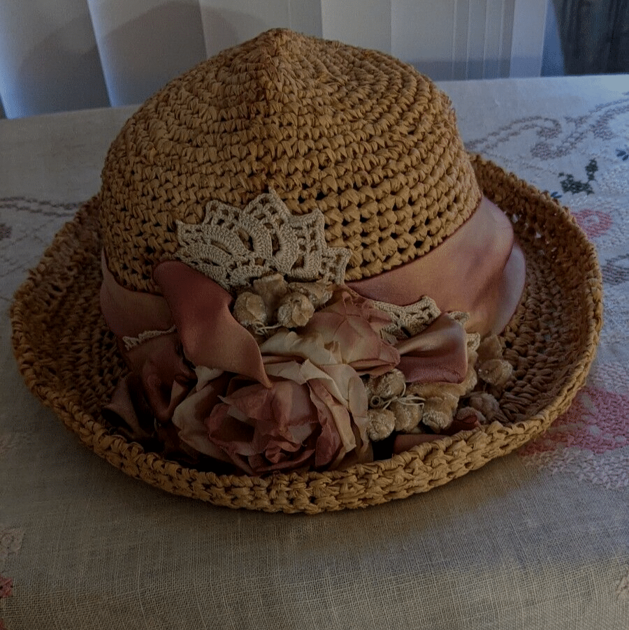 straw hat from the 90s