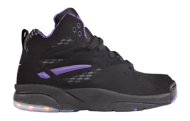 Light up 90s sneakers the LA Gear Lights from 1992 in black and purple