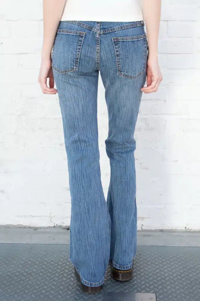 medium wash Brielle 90s Jeans